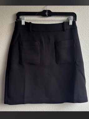 Classic Black Pocket Mini Skirt